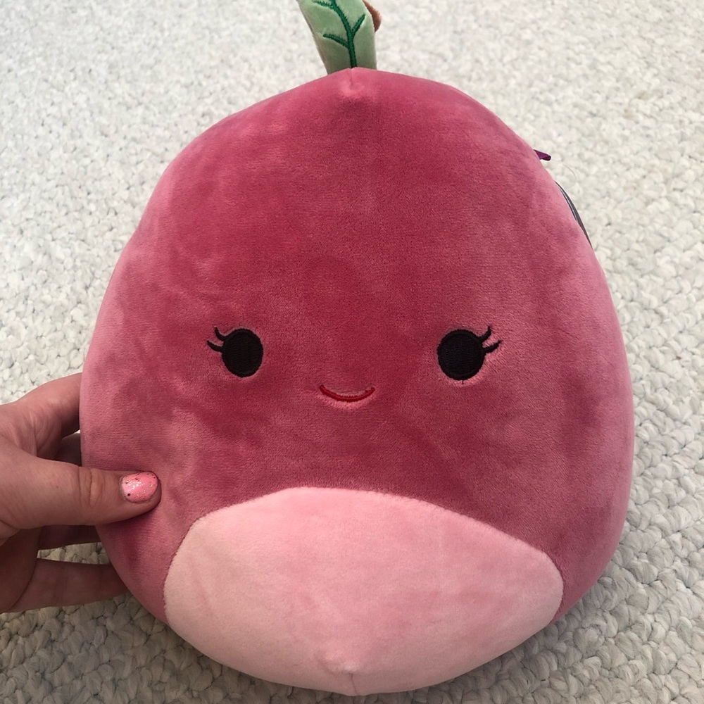 Cherry the Plum 8” Squishmallow